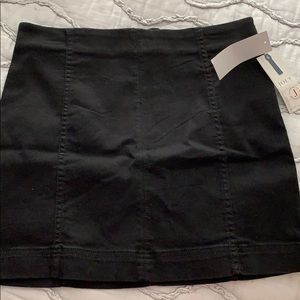 Black skirt